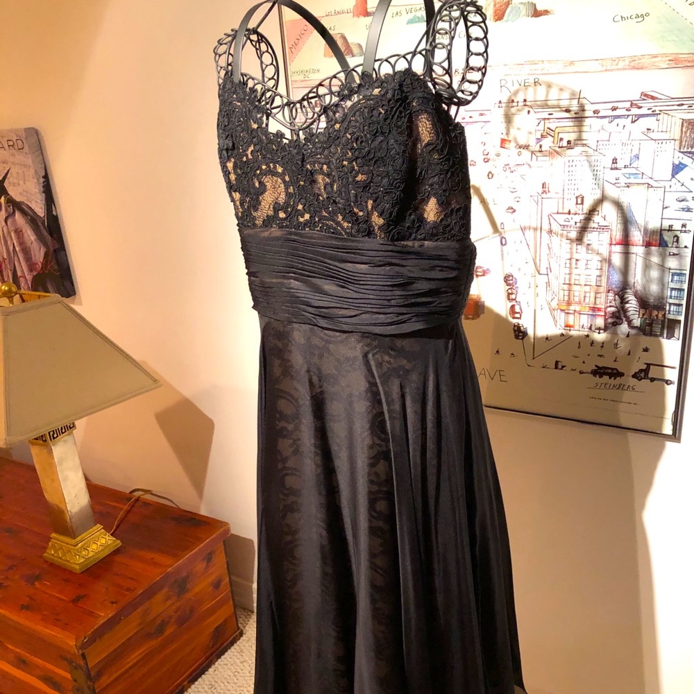 Badgley Mischka Evening Dress